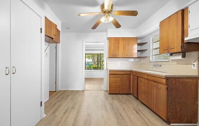 331 W Academy, San Antonio, TX 78226 — photo 17
