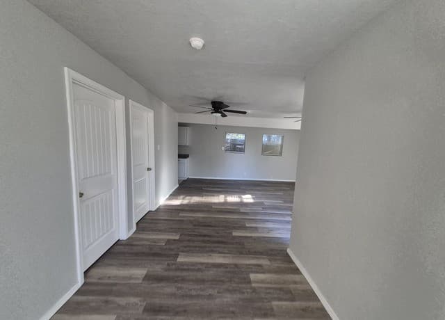 3723 W Martin St., San Antonio, TX 78207 — photo 5