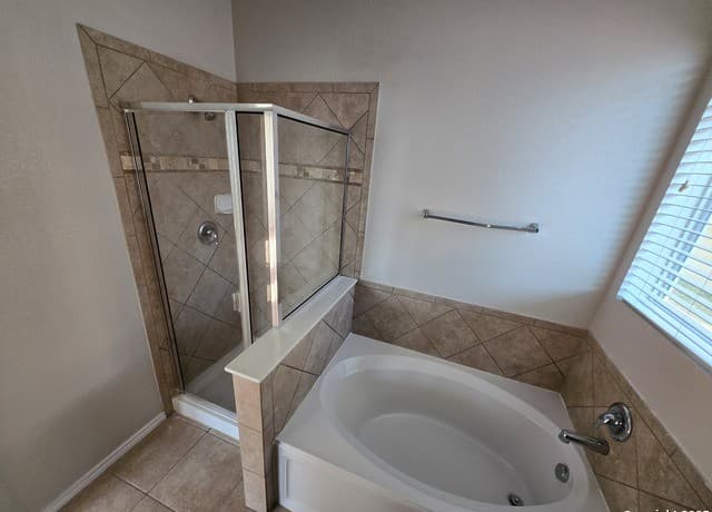 225  Country Vale, Cibolo, TX 78108 — photo 10
