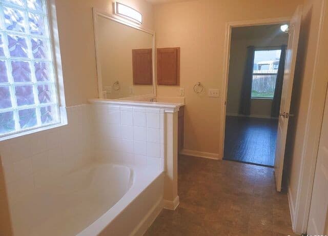 12610  Course View Dr, San Antonio, TX 78221 — photo 13