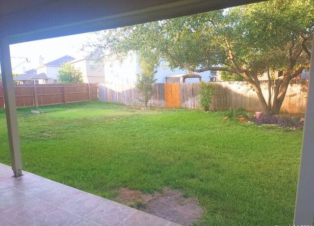 12610  Course View Dr, San Antonio, TX 78221 — photo 19