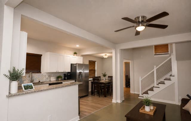 2735 E Houston St, San Antonio, TX 78202 — photo 10