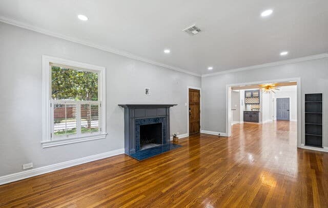 102  Nacogdoches Rd, Alamo Heights, TX 78209 — photo 5