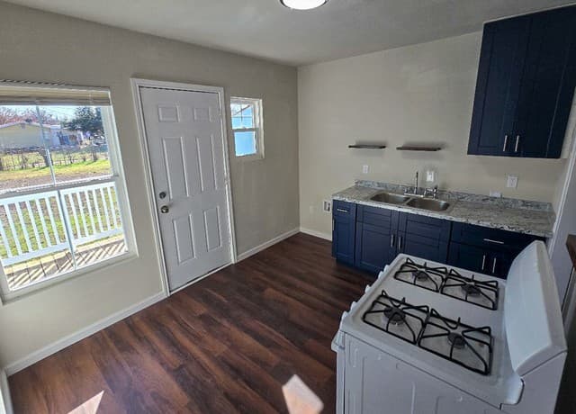1124  Fenfield, San Antonio, TX 78211 — photo 10
