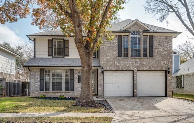 1017  Silvertree, Schertz, TX 78154 — photo 2
