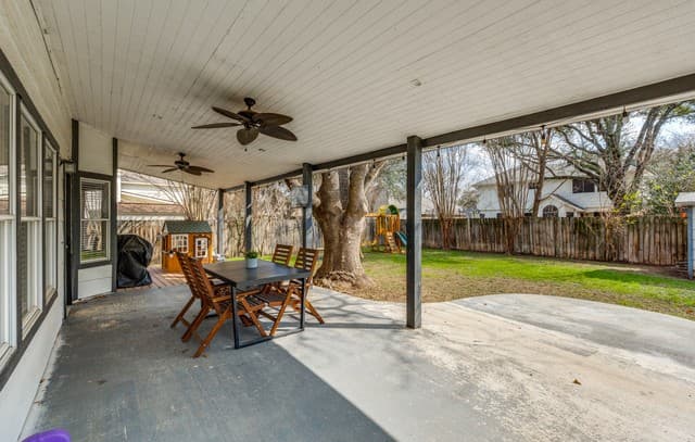1017  Silvertree, Schertz, TX 78154 — photo 23