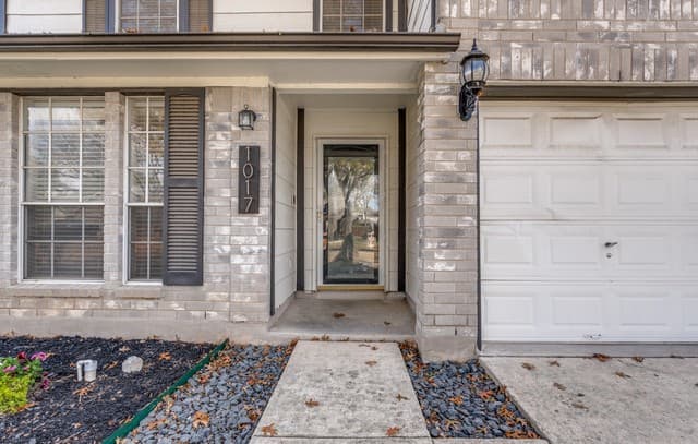 1017  Silvertree, Schertz, TX 78154 — photo 3