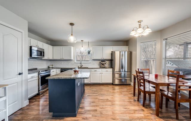 1017  Silvertree, Schertz, TX 78154 — photo 9