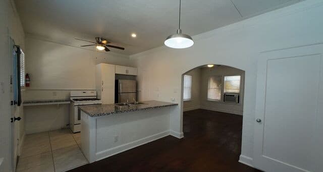 703 W French Pl Unit 4, San Antonio, TX 78212 — photo 3