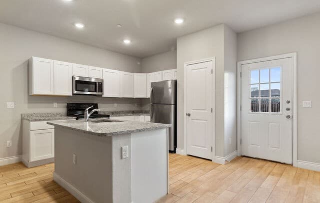 7314  Savannah Brks, Live Oak, TX 78233 — photo 11