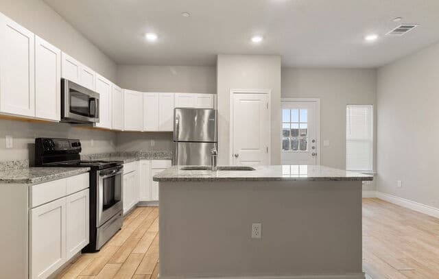 7314  Savannah Brks, Live Oak, TX 78233 — photo 5