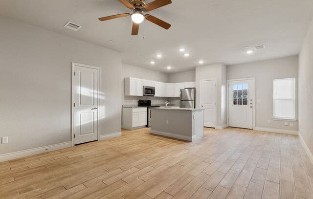 7314  Savannah Brks, Live Oak, TX 78233 — photo 8