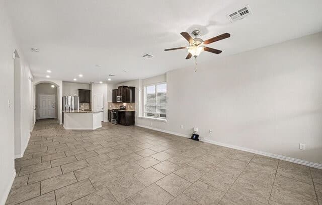 6043  Akin Song, San Antonio, TX 78261 — photo 4