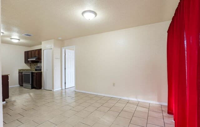 8619  8th St, Converse, TX 78109 — photo 5