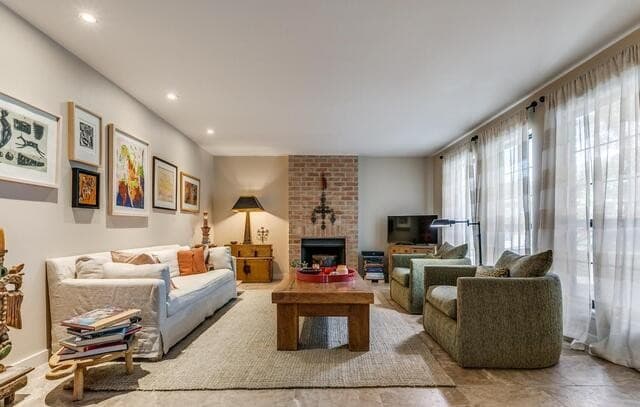 7711  Callaghan Unit APT 301