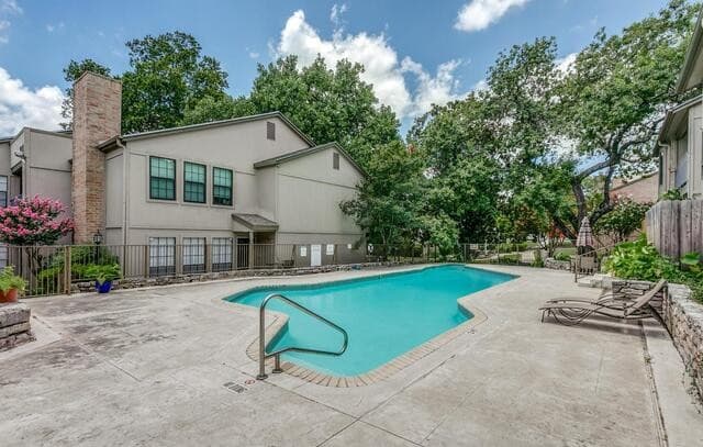 7711  Callaghan Unit APT 301, San Antonio, TX 78229 — photo 21