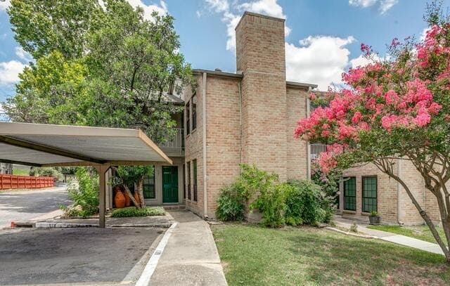 7711  Callaghan Unit APT 301, San Antonio, TX 78229 — photo 24