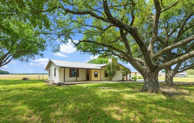 2531  Lower Seguin Rd, Marion, TX 78124 — photo 2