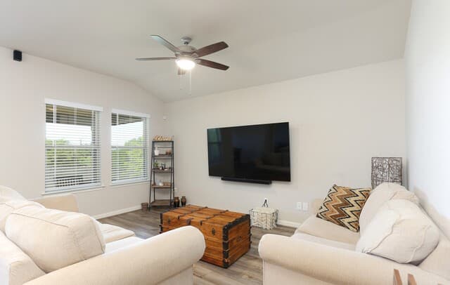 12210  Icon Rdg, San Antonio, TX 78253 — photo 8