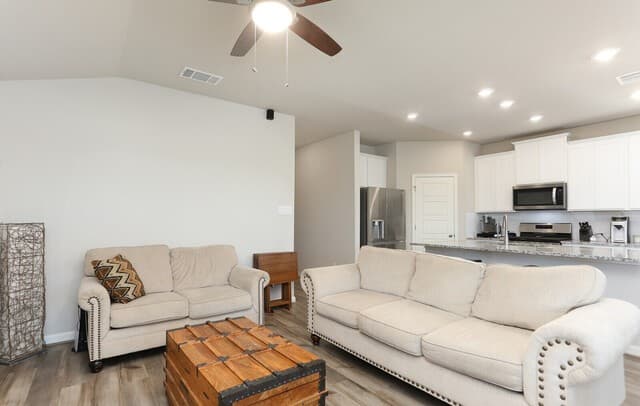 12210  Icon Rdg, San Antonio, TX 78253 — photo 9