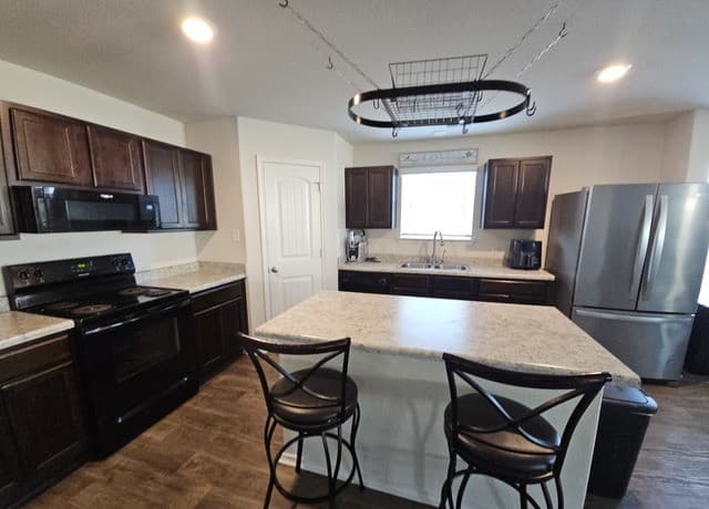 7643  Hercules Pt, San Antonio, TX 78252 — photo 12