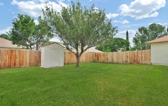 9715  Kashmir Dr, San Antonio, TX 78251 — photo 18