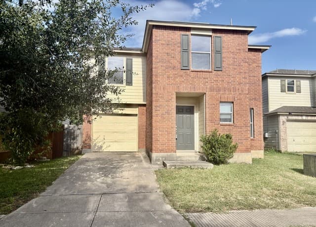 124  Booker Palm