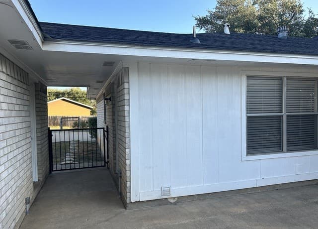 1106  Amanda, Canyon Lake, TX 78133 — photo 16