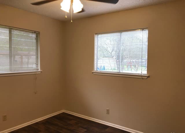 205  Beverly Dr, Schertz, TX 78154 — photo 6