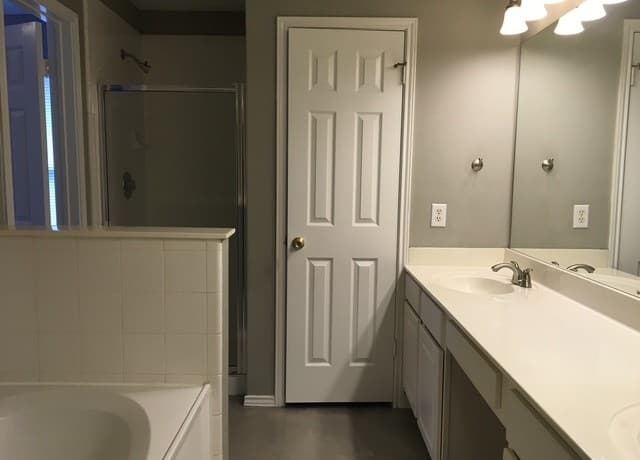 824  Cross Branch Dr, Schertz, TX 78154 — photo 11