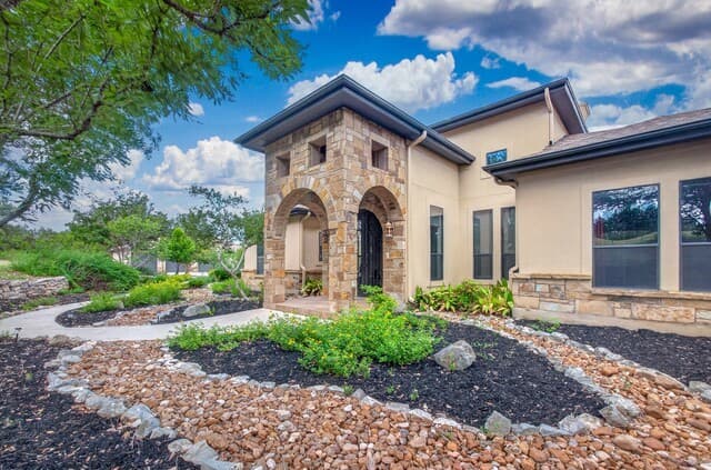 2131  Owl Branch, Canyon Lake, TX 78133 — photo 3