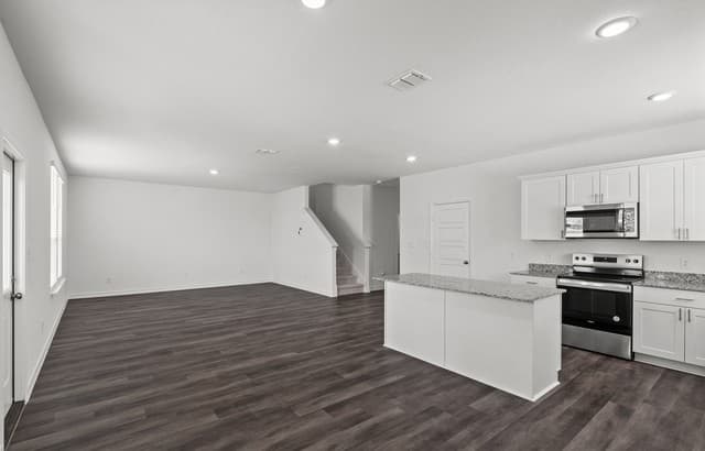 8365  Hamrick Circle, San Antonio, TX 78252 — photo 19