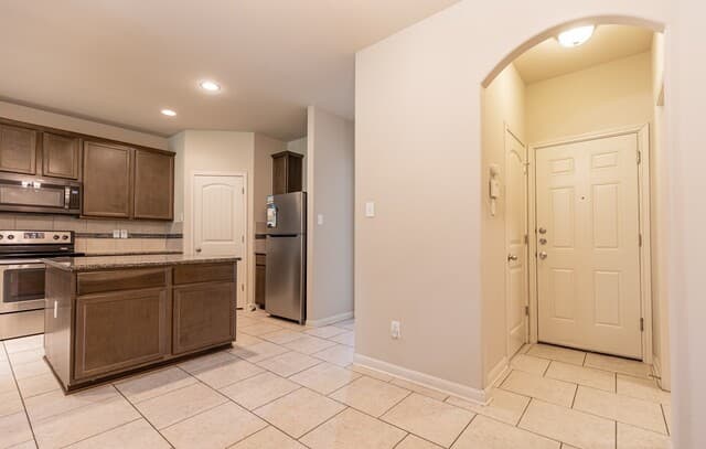 6630  Prescott Dm, San Antonio, TX 78233 — photo 13