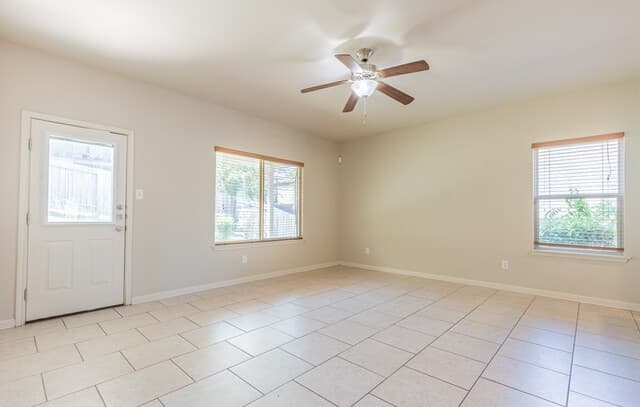 6630  Prescott Dm, San Antonio, TX 78233 — photo 16