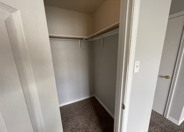 24  Bratton Dr, San Antonio, TX 78245 — photo 11