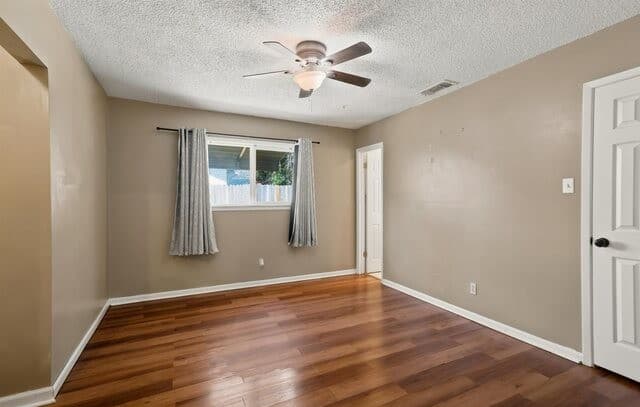 8915  Brightwater St, San Antonio, TX 78254 — photo 18