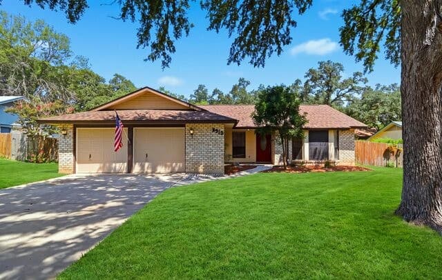 8915  Brightwater St, San Antonio, TX 78254 — photo 4