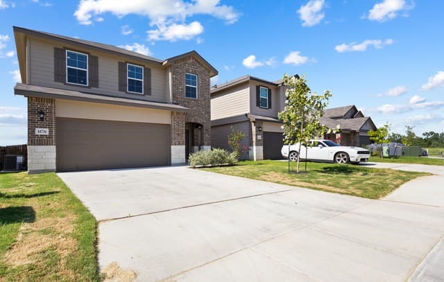 14736  Childress Falls, San Antonio, TX 78245 — photo 2