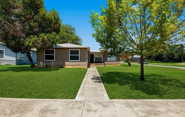 1503  Donaldson Ave, San Antonio, TX 78228 — photo 2