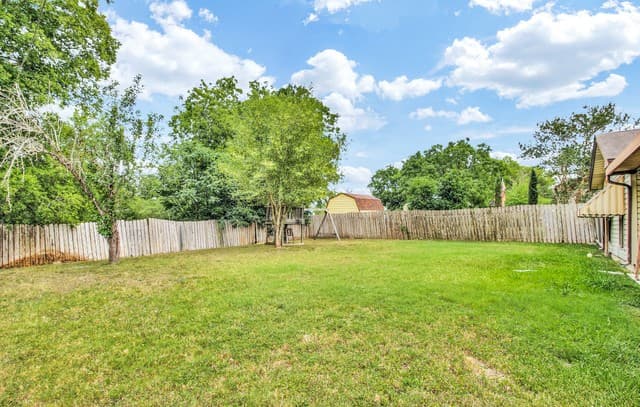 302  Gateway St, Converse, TX 78109 — photo 24