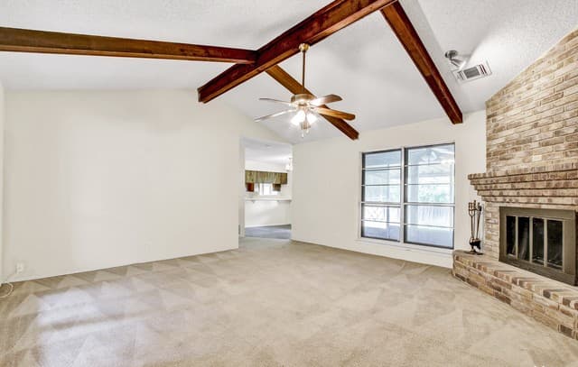 302  Gateway St, Converse, TX 78109 — photo 5