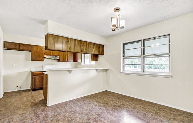 302  Gateway St, Converse, TX 78109 — photo 7