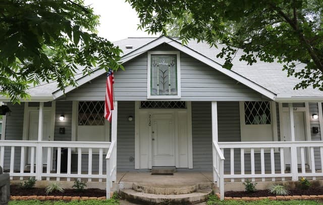 2120  Monterey St Unit 102