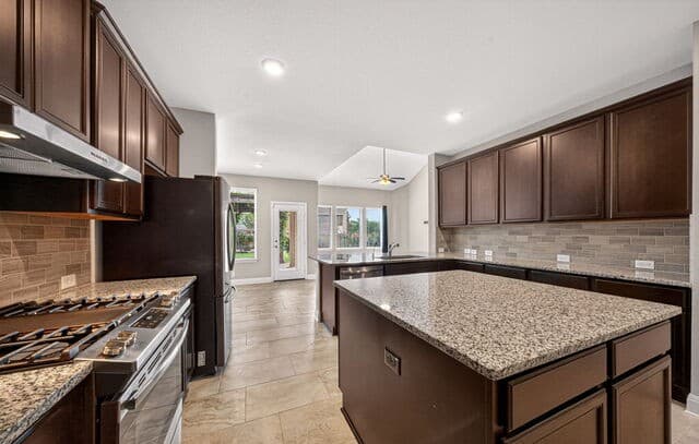 6206  Carriage Cape, San Antonio, TX 78261 — photo 12