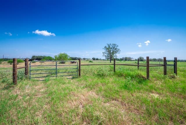 2572  Mogford Rd, San Antonio, TX 78264 — photo 19