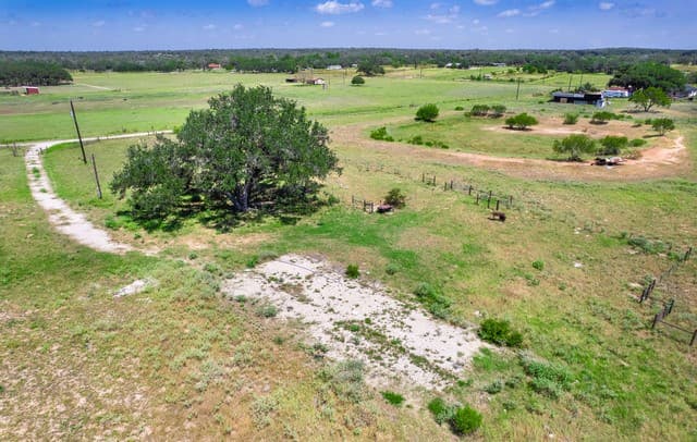 2572  Mogford Rd, San Antonio, TX 78264 — photo 8