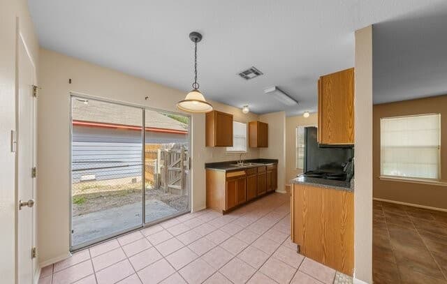 7522  Yellow Sand Dr, San Antonio, TX 78227 — photo 8