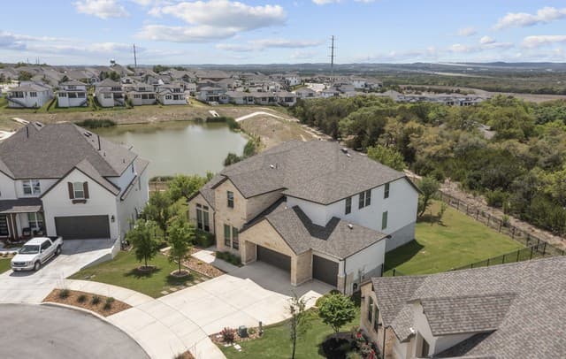 226  Vizcaya, Boerne, TX 78006 — photo 2