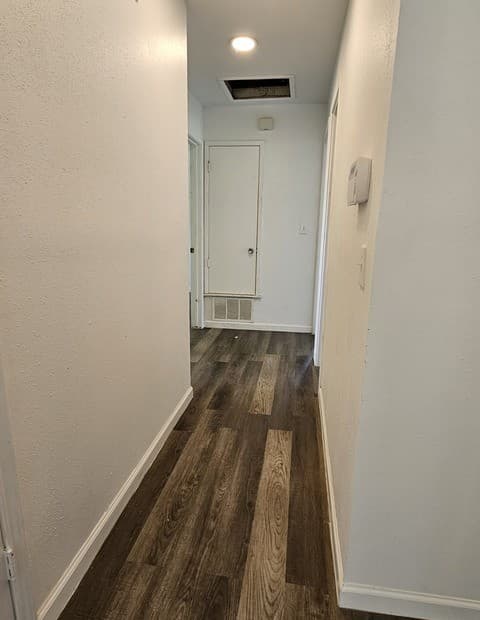 11243  El Sendero St, San Antonio, TX 78233 — photo 11