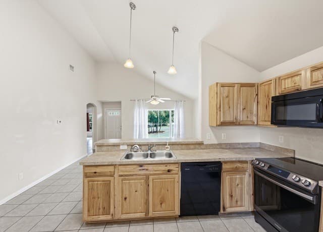 473  High Dr, Spring Branch, TX 78070 — photo 10
